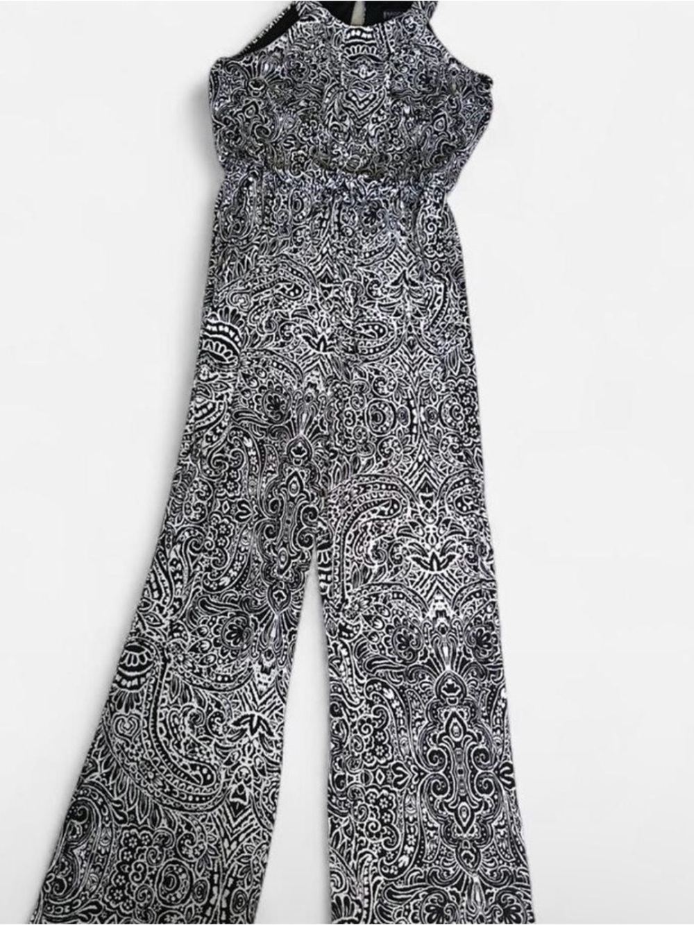 Sleeveless Black & White Paisley Wide-Leg Jumpsuit
